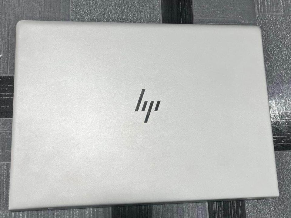 HP ELITEBOOK 840 G5 intel® CORE i5(8éme Génération) KAZI NEUF