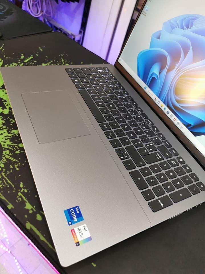Dell vostro core i7(12eme generation)